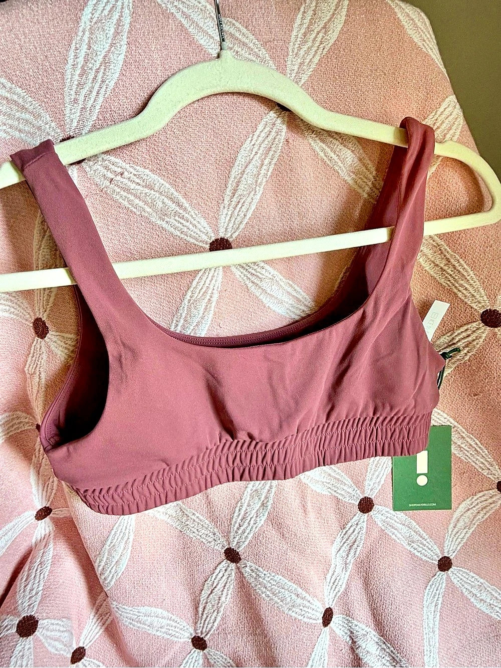 Daily Drills Go! Sports Bra / Large NWT
